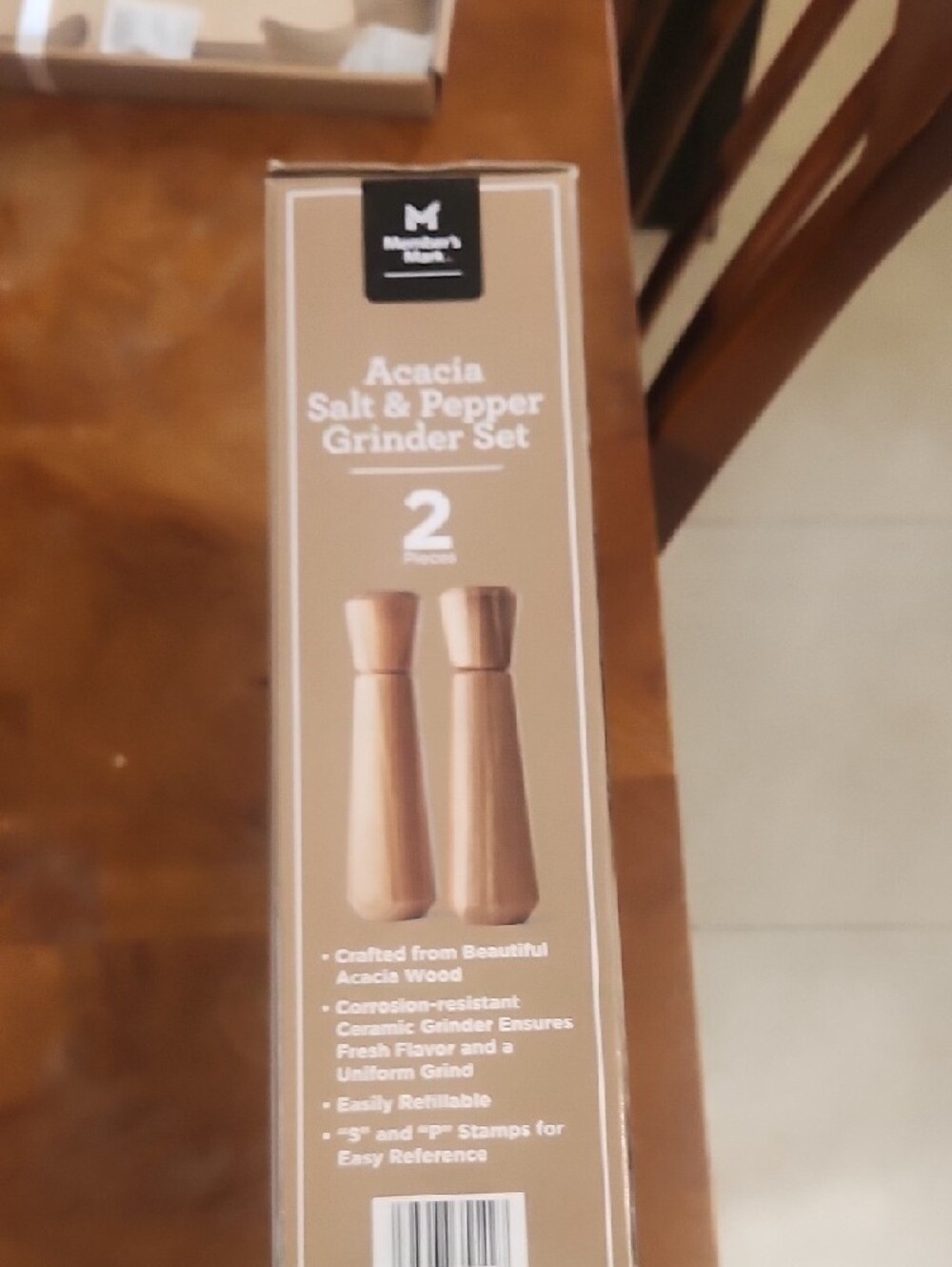 Member's Mark Acacia Salt & Pepper Grinder Set - Natural Wood - Picture 4 of 5